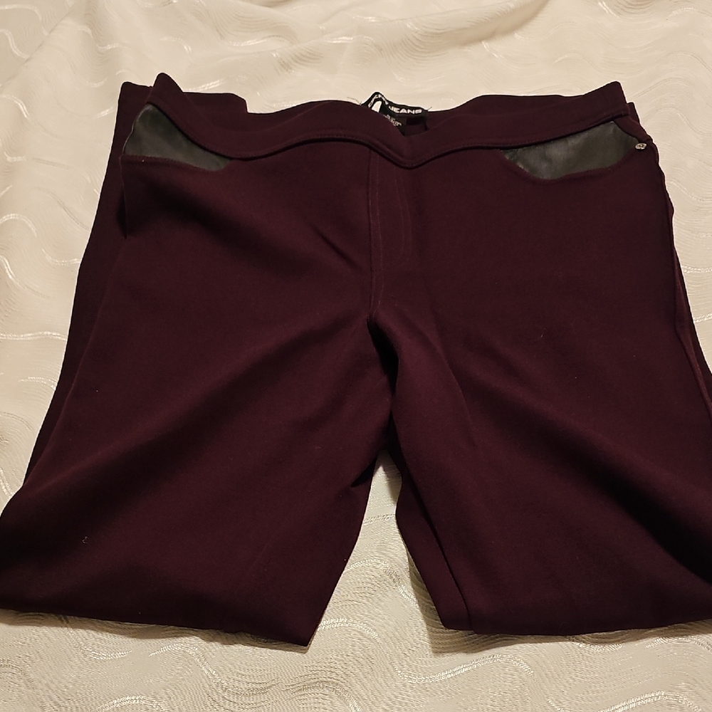 DKNY Knit Skinny Pant Dark Burgundy Pants with Black Details